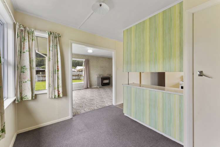 4 Heath Street Wainuiomata_8