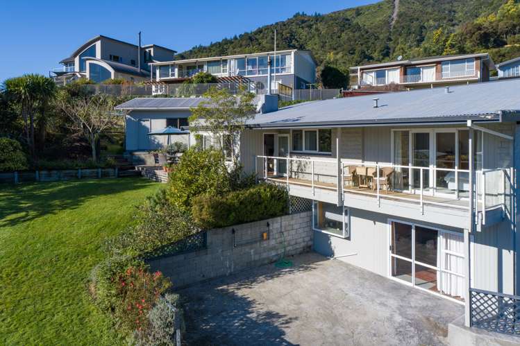 18 Seaview Crescent Picton_2