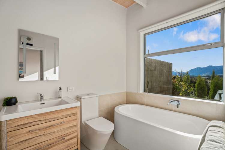 18 hidden hills Drive Wanaka_11