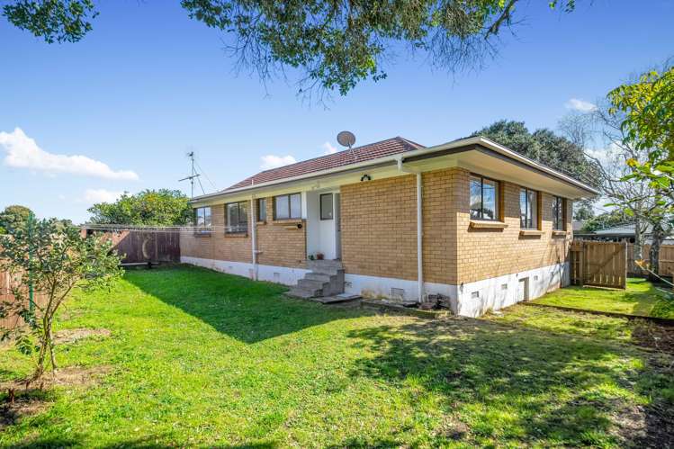 2/9 Rapallo Place Farm Cove_15