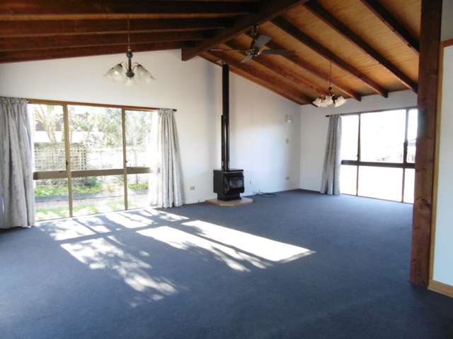 61 Rhinevale Close Henderson_1