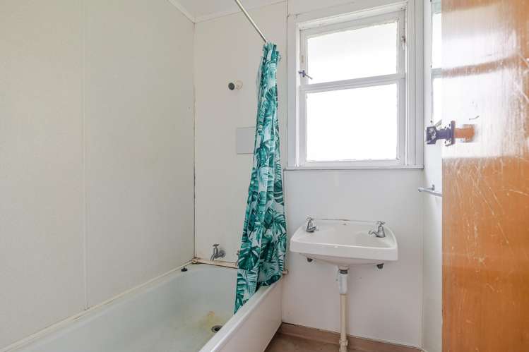 8 & 9 Benbow Place Awapuni_13