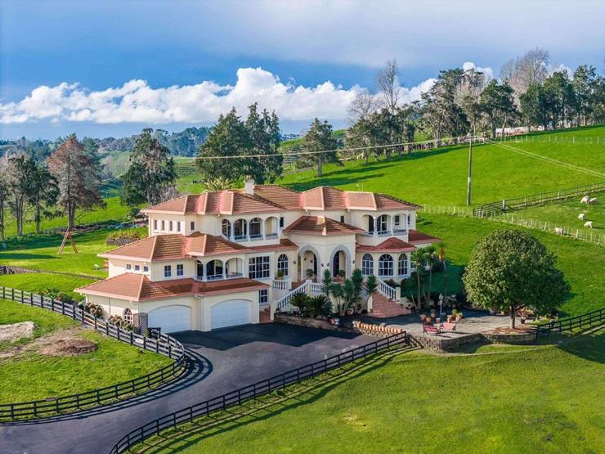 Kiwi hubby built Italian mega-mansion on the edge of Hamilton for his Japanese wife