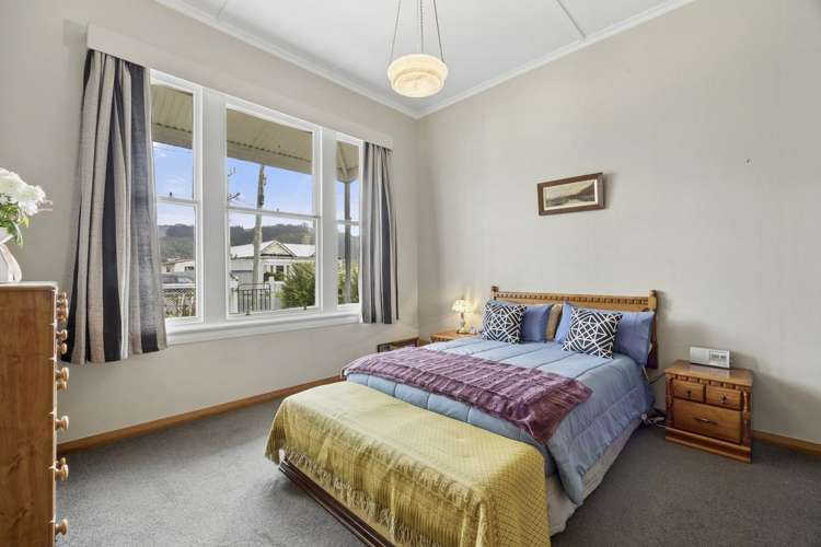 27 Harrington Street Port Chalmers_13