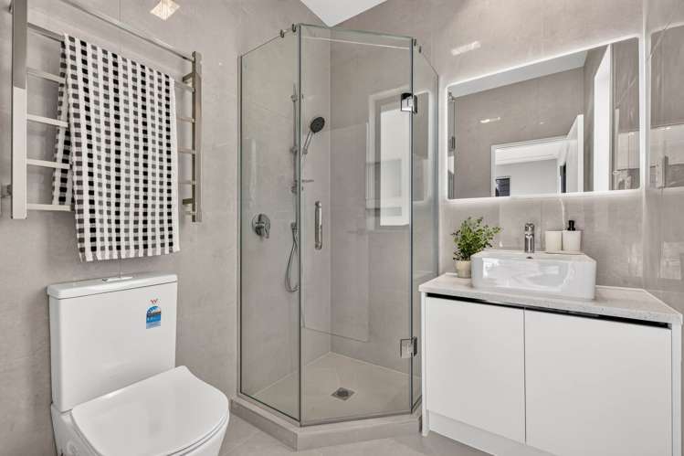 69 & 71 Rongoa Maori Way Pukekohe_16