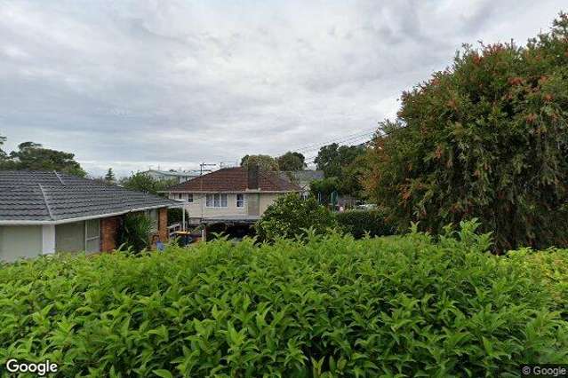 1/28 Royal View Road Te Atatu South_1