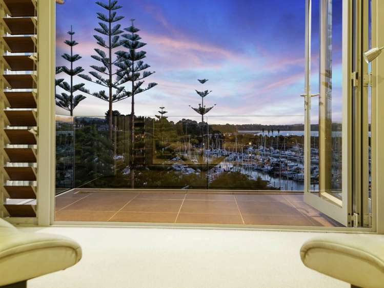 83 Pine Harbour Parade Beachlands_15