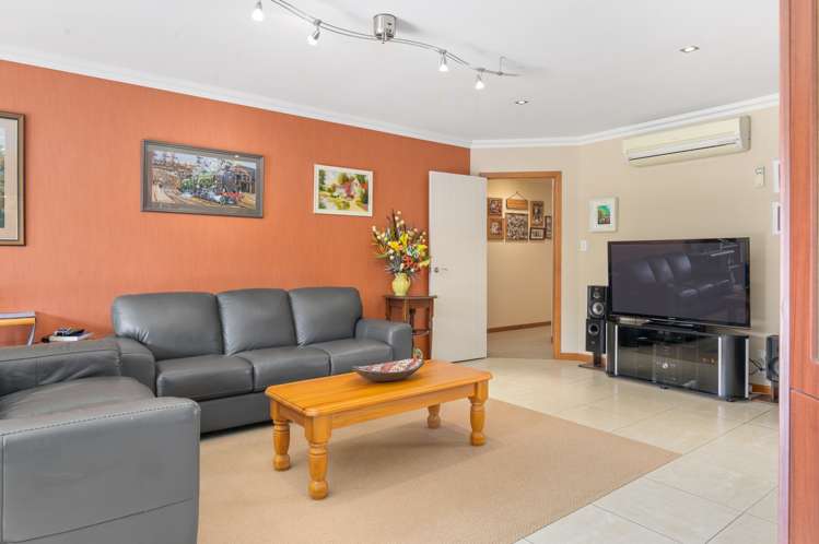 3 Wiltshire Drive Huntington_7