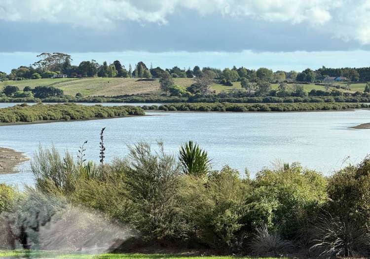 12 Emerald Avenue Karaka_8