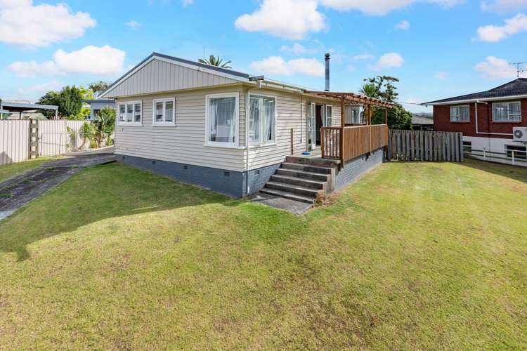 8 Shanley Crescent Waiuku_10