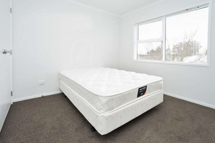 18/10 Burrows Place 1067_5