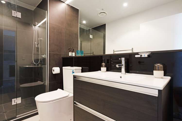 604/21 King Street Mount Cook_9