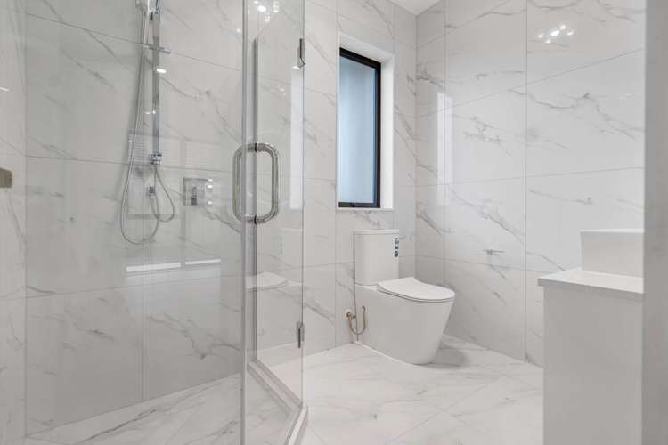 8 Bathurst Crescent Pokeno_12