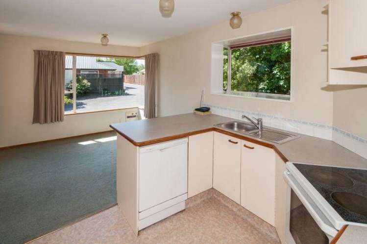 27B Westburn Tce Burnside_2