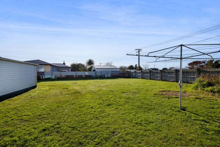 23 Atkinson Street Normanby_17