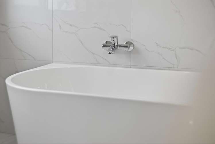 2 Ballyalton Crescent Flat Bush_46