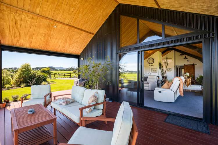 31 Kaihihi Road Okato_12