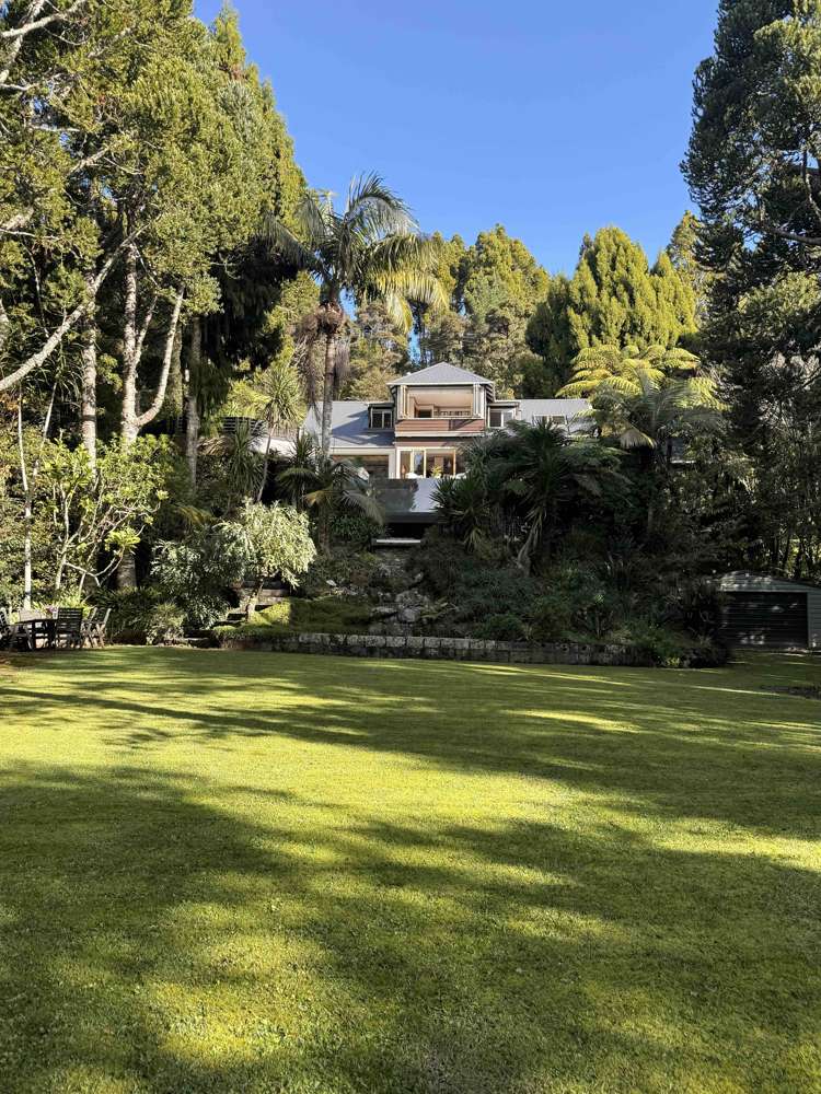 215 Konini Road Titirangi_32