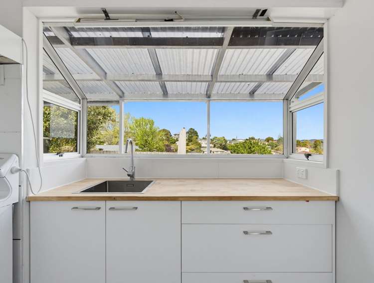2/11 Longreach Drive Sunnyvale_4
