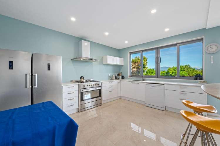 Burneys Beach Arapaoa Island_15