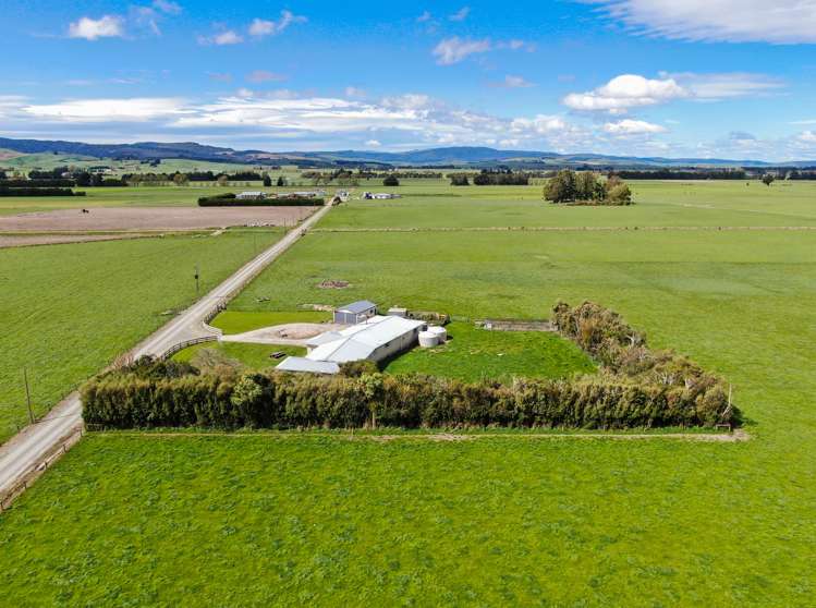 222 Boggyburn Road Winton Surrounds_0