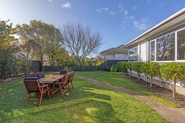 94 Racecourse Road Sockburn_23