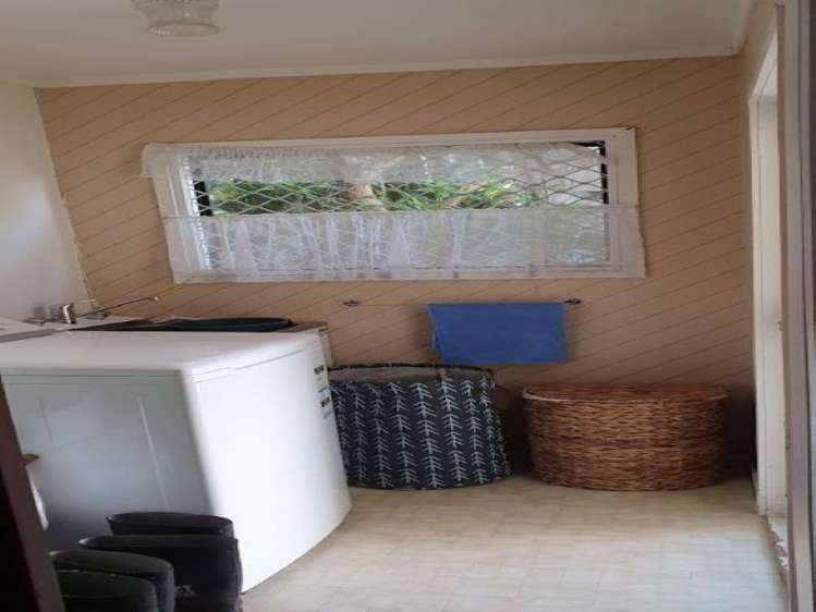 2/15 Louise Place Browns Bay_10