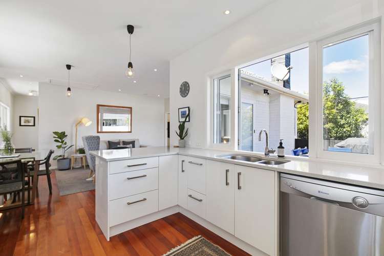 1/58 Eversleigh Road Belmont_7