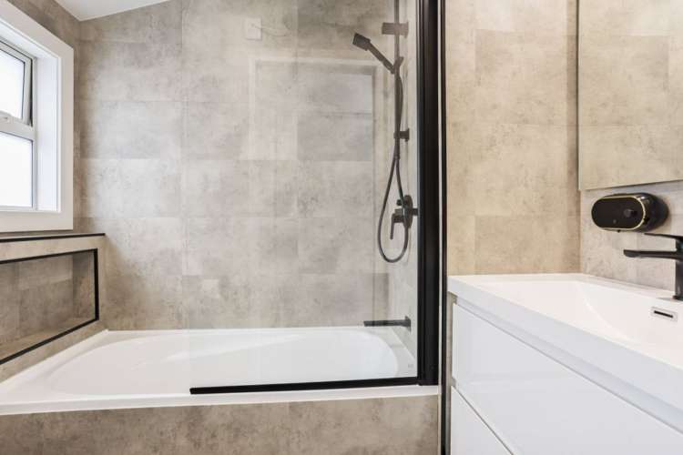 3/345 Armagh Street Linwood_11