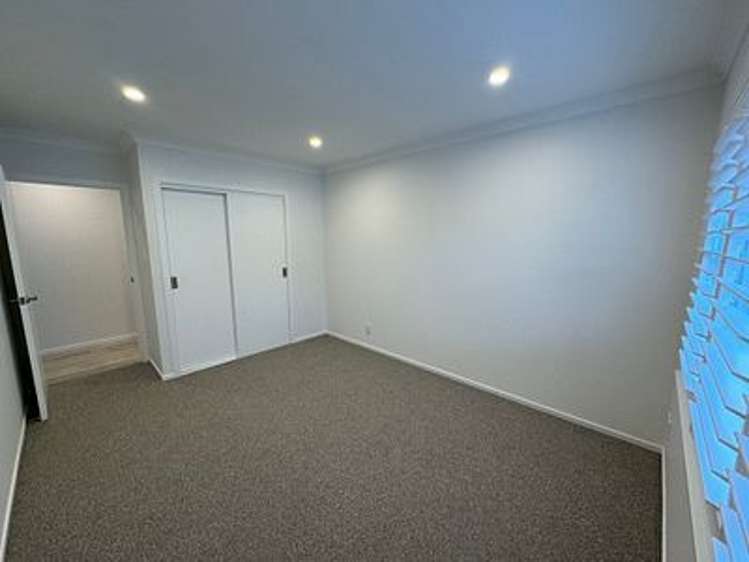 117 Vodanovich Road Te Atatu South_8