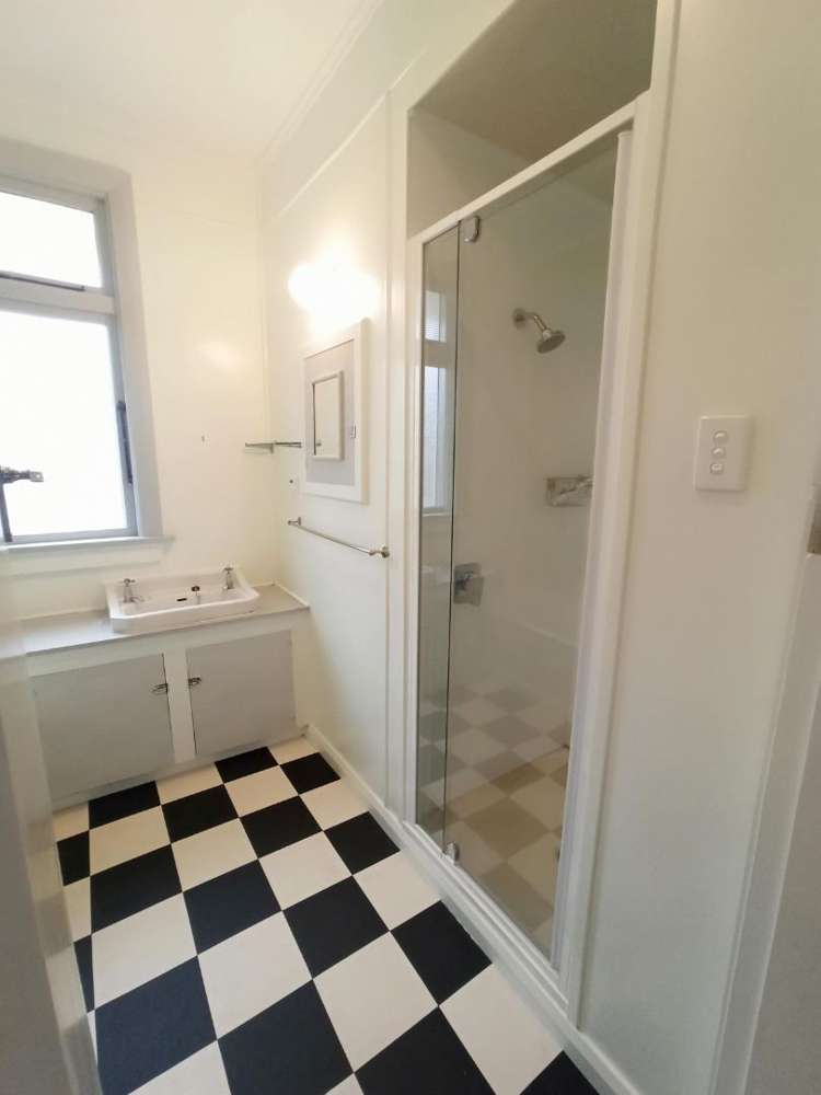 34 Branxholm Street Roxburgh_13