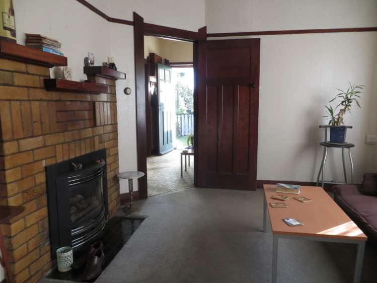 2 Farmer Street Te Aroha_8