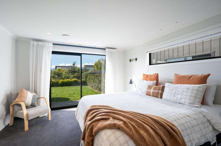 51 Summersfield Boulevard Richmond_14