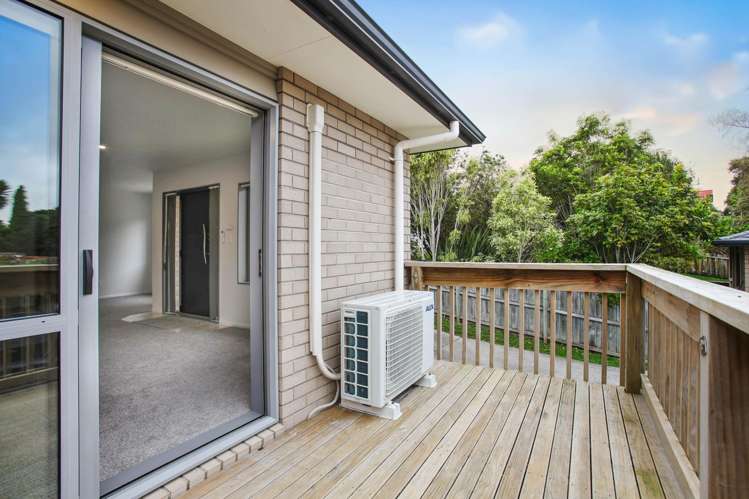 8 Vino Cina Heights Ranui_19