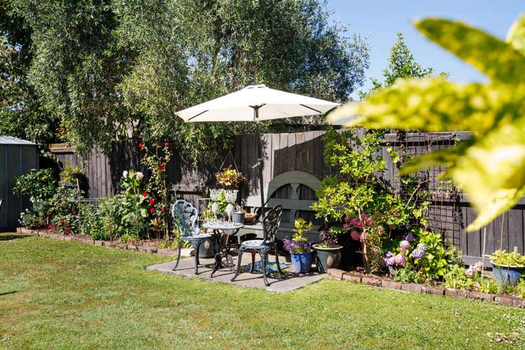 66 Amberley Avenue Highbury_19