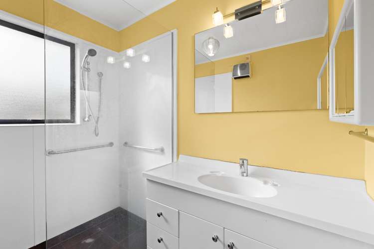 2/1 Cassino Crescent Onekawa_7