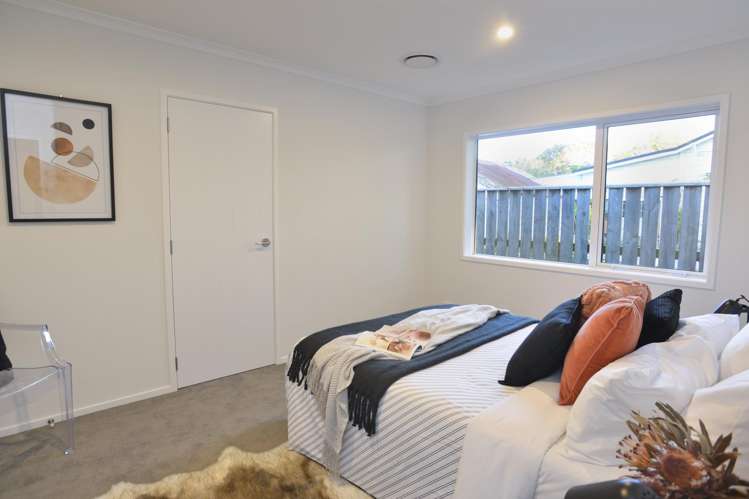 409 High Street South Carterton_14