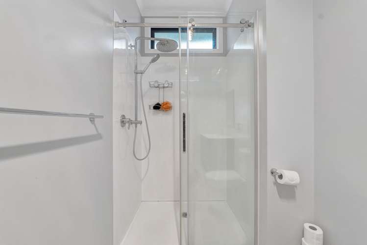 41 Swansea Road Stratford_18