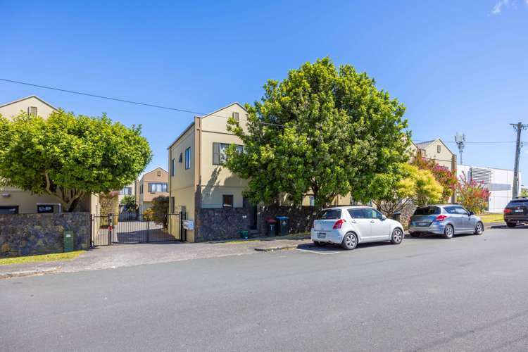 5e Dryden Place Mount Wellington_12