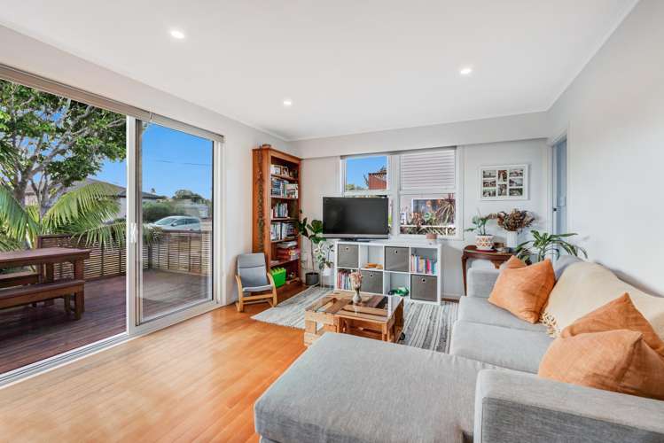 5a Melanie Place Orewa_2
