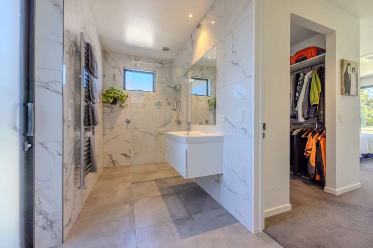 3 Hikuwai Drive Albert Town_16