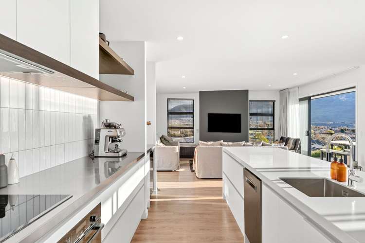 33 Kirimoko Crescent Wanaka_8