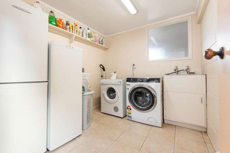 13 Juliet Avenue Howick_21