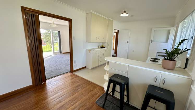 2/1096 New North Road Mount Albert_4
