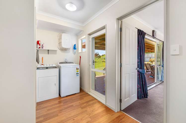 89b Fraser Drive Feilding_18