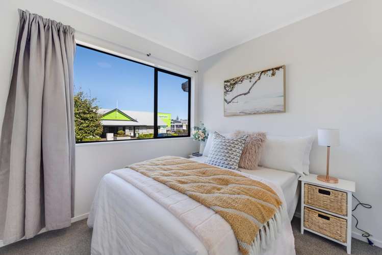 2/102 Elliot Street Howick_13