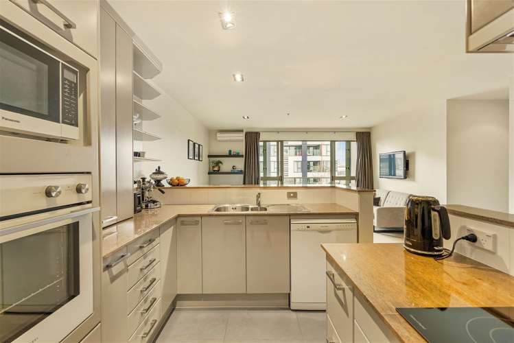 5c/8 Howe Street Freemans Bay_9