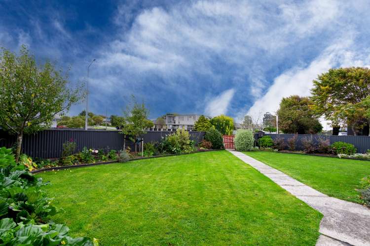 196 Chelmsford Street Windsor_19