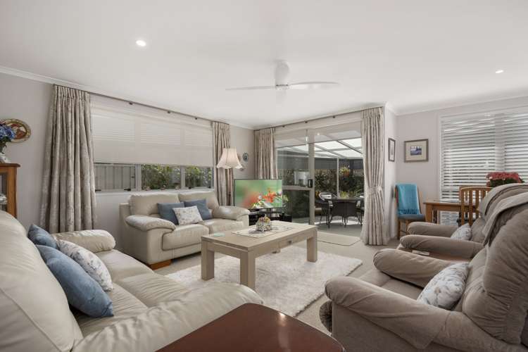 2 Seashell Drive Papamoa_5