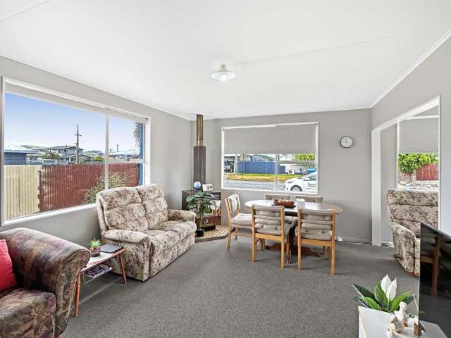 1 Kaka Street 10437_3